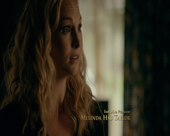 VampireDiaries-dot-nl_VampireDiaries-8x06DetouredOnSomeRandomBackwoodsPathToHell0225.jpg