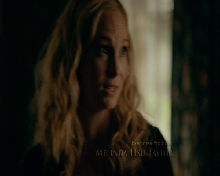 VampireDiaries-dot-nl_VampireDiaries-8x06DetouredOnSomeRandomBackwoodsPathToHell0226.jpg