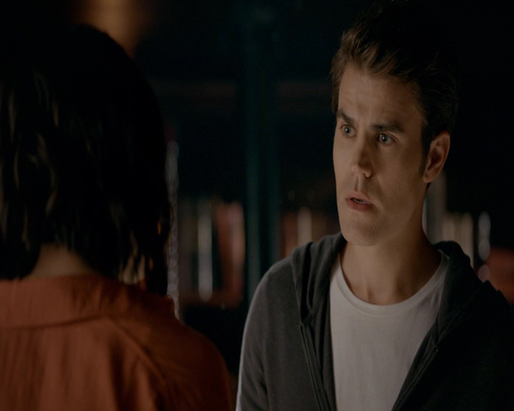 VampireDiaries-dot-nl_VampireDiaries-8x06DetouredOnSomeRandomBackwoodsPathToHell0452.jpg