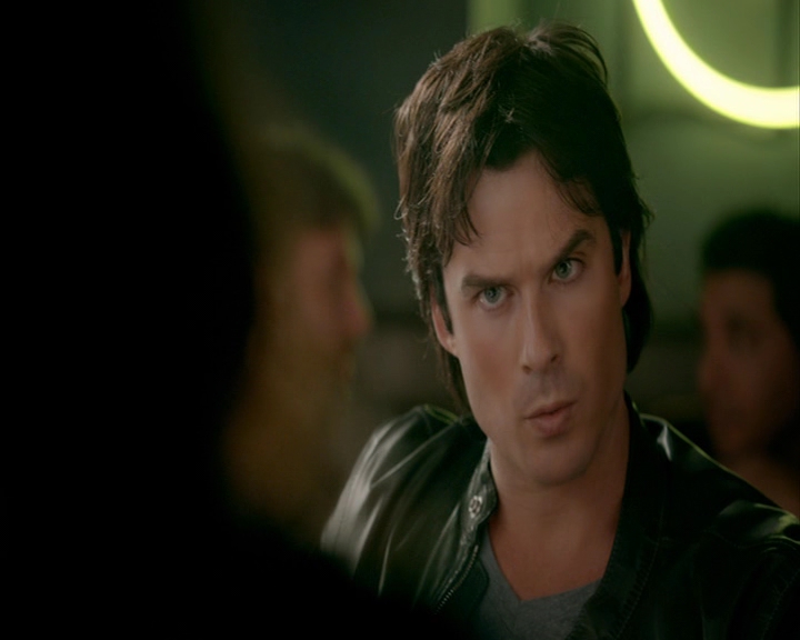 VampireDiaries-dot-nl_VampireDiaries-8x06DetouredOnSomeRandomBackwoodsPathToHell0532.jpg