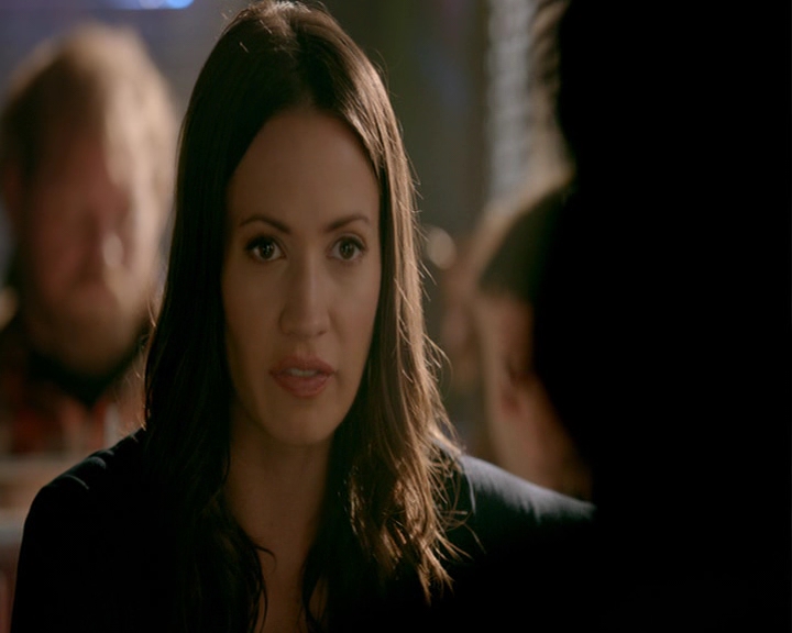 VampireDiaries-dot-nl_VampireDiaries-8x06DetouredOnSomeRandomBackwoodsPathToHell0537.jpg