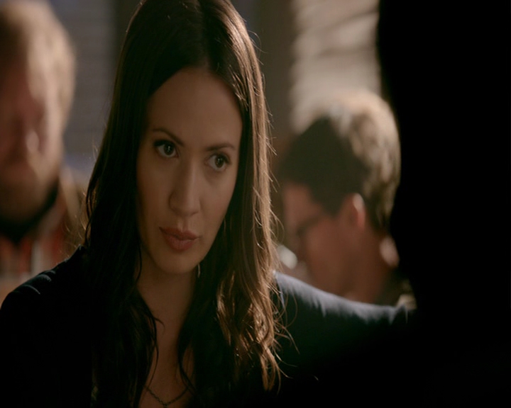 VampireDiaries-dot-nl_VampireDiaries-8x06DetouredOnSomeRandomBackwoodsPathToHell0540.jpg