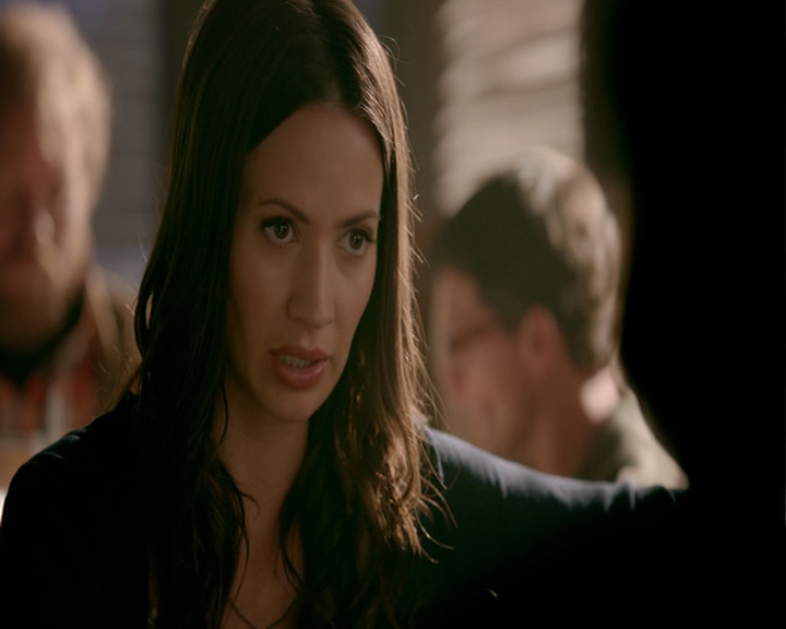 VampireDiaries-dot-nl_VampireDiaries-8x06DetouredOnSomeRandomBackwoodsPathToHell0543.jpg