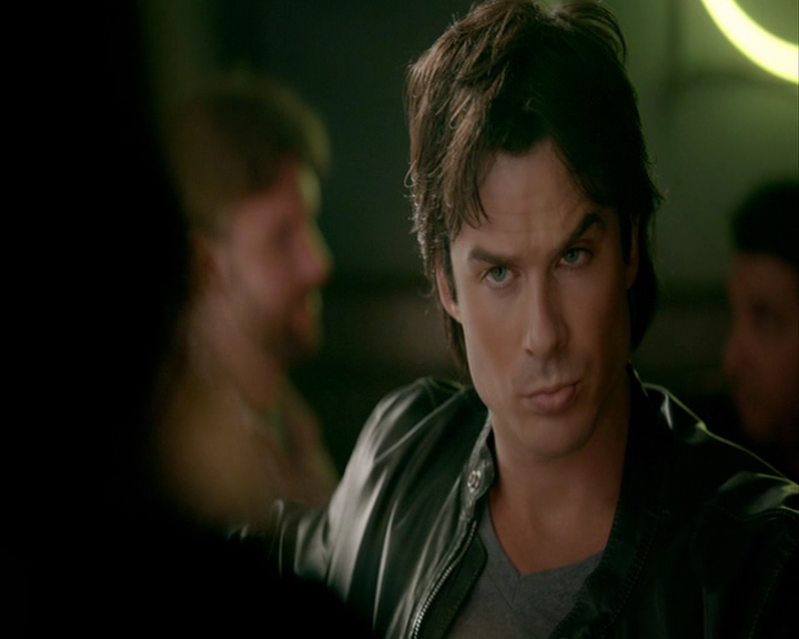 VampireDiaries-dot-nl_VampireDiaries-8x06DetouredOnSomeRandomBackwoodsPathToHell0544.jpg