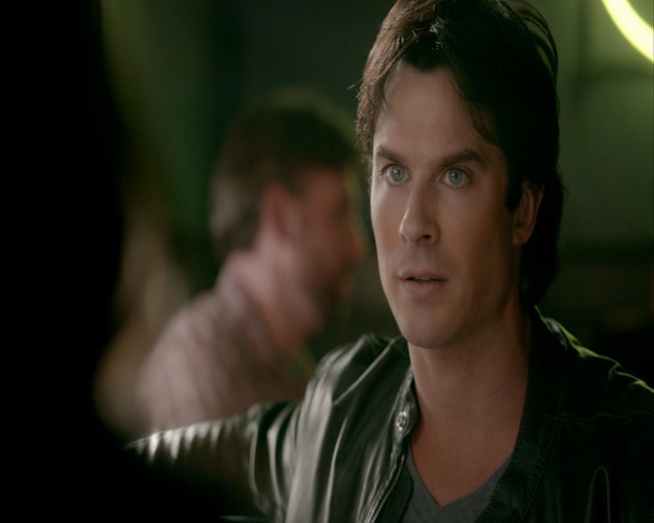 VampireDiaries-dot-nl_VampireDiaries-8x06DetouredOnSomeRandomBackwoodsPathToHell0575.jpg