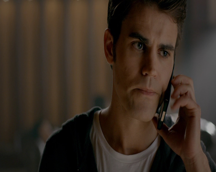 VampireDiaries-dot-nl_VampireDiaries-8x06DetouredOnSomeRandomBackwoodsPathToHell0679.jpg