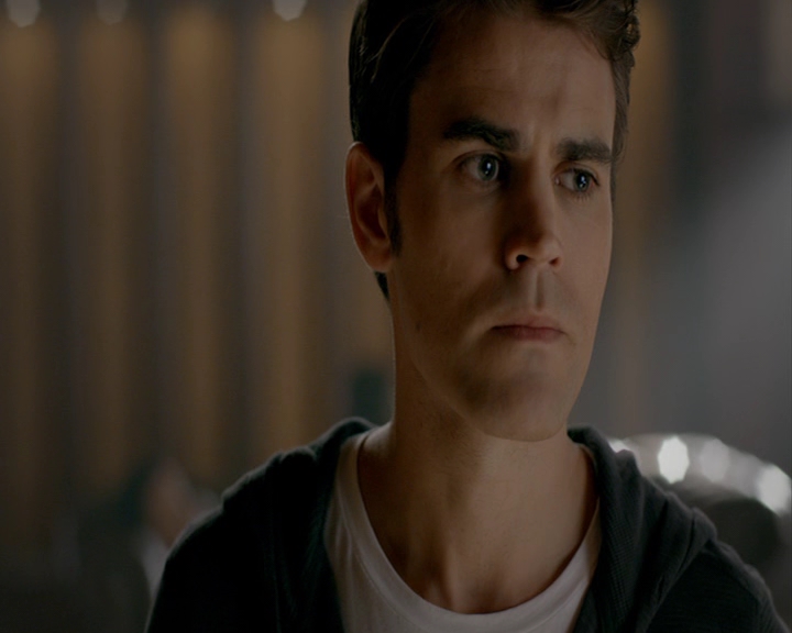 VampireDiaries-dot-nl_VampireDiaries-8x06DetouredOnSomeRandomBackwoodsPathToHell0680.jpg