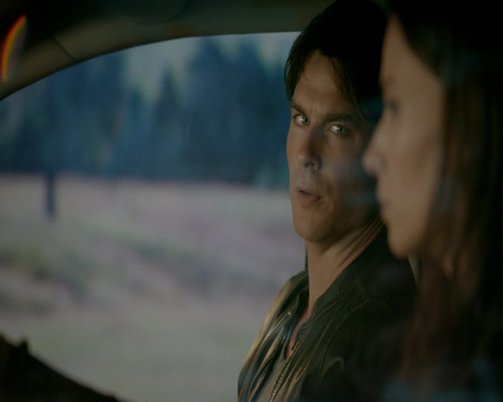 VampireDiaries-dot-nl_VampireDiaries-8x06DetouredOnSomeRandomBackwoodsPathToHell0691.jpg