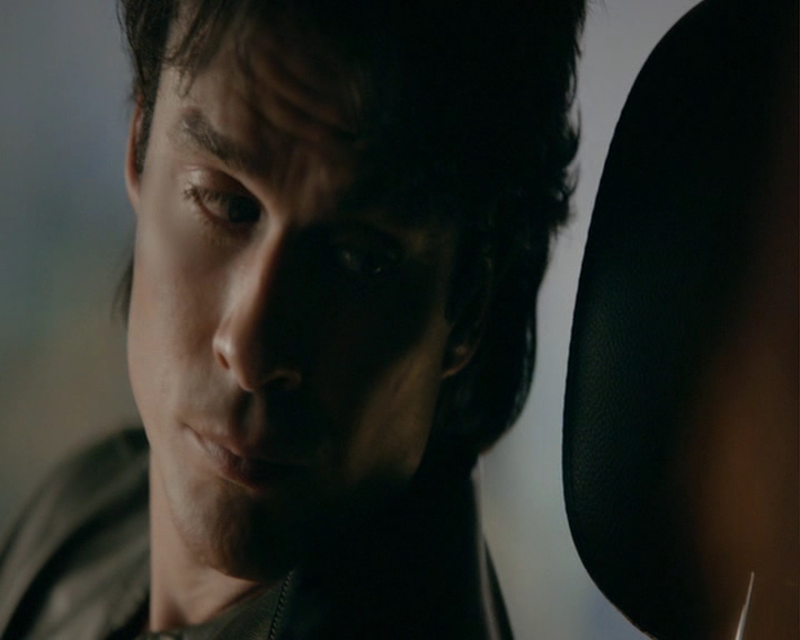 VampireDiaries-dot-nl_VampireDiaries-8x06DetouredOnSomeRandomBackwoodsPathToHell0693.jpg