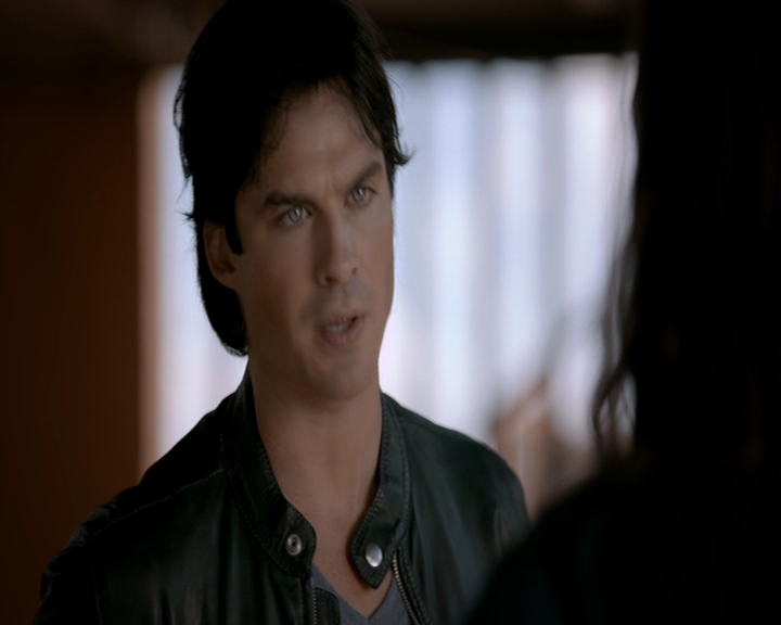 VampireDiaries-dot-nl_VampireDiaries-8x06DetouredOnSomeRandomBackwoodsPathToHell0859.jpg