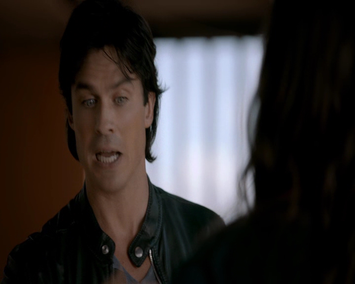 VampireDiaries-dot-nl_VampireDiaries-8x06DetouredOnSomeRandomBackwoodsPathToHell0865.jpg