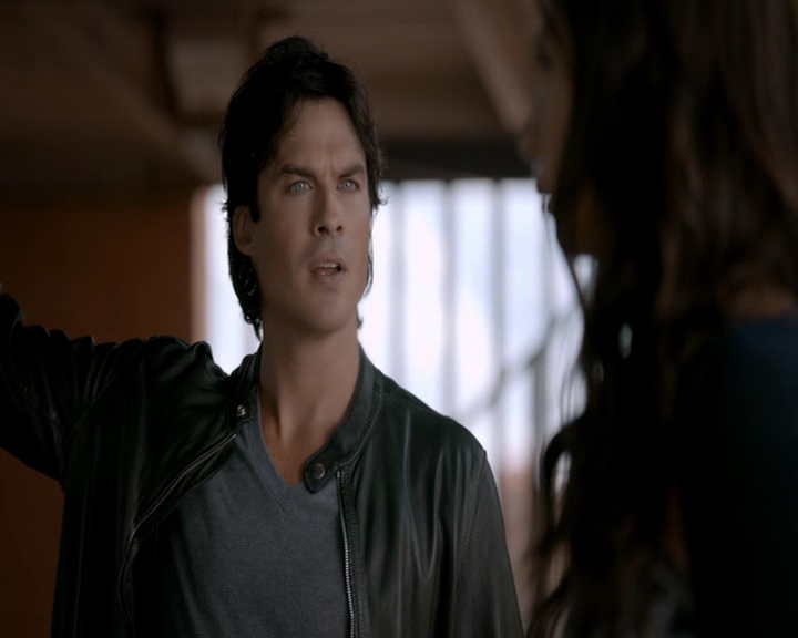 VampireDiaries-dot-nl_VampireDiaries-8x06DetouredOnSomeRandomBackwoodsPathToHell0874.jpg