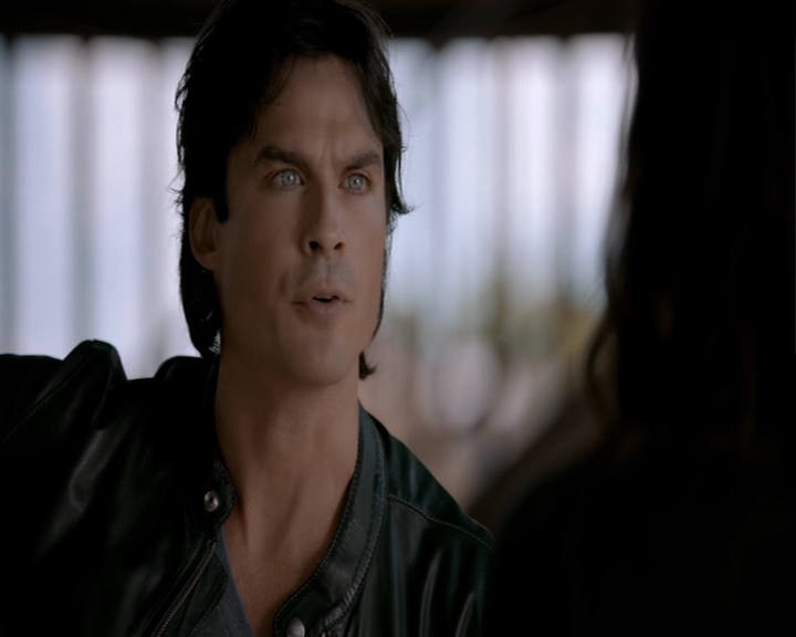 VampireDiaries-dot-nl_VampireDiaries-8x06DetouredOnSomeRandomBackwoodsPathToHell0879.jpg