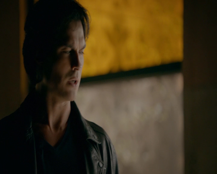 VampireDiaries-dot-nl_VampireDiaries-8x06DetouredOnSomeRandomBackwoodsPathToHell0997.jpg