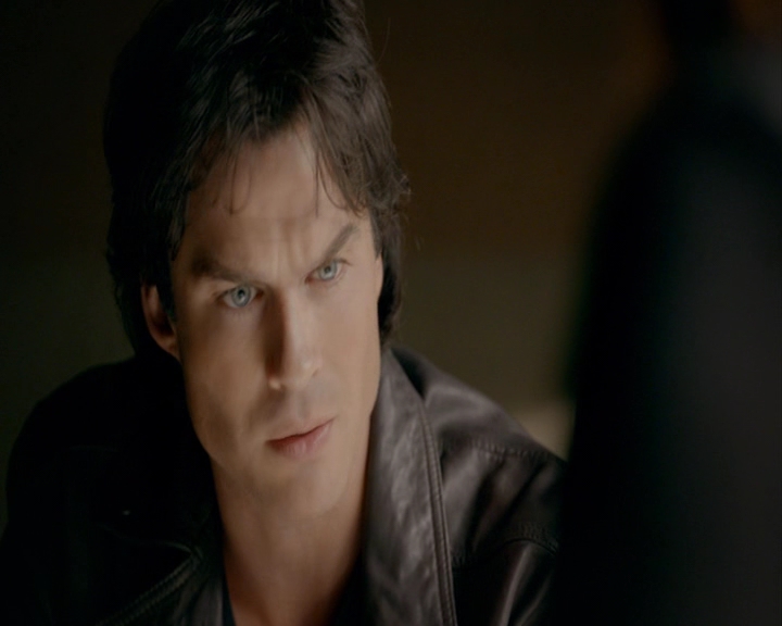 VampireDiaries-dot-nl_VampireDiaries-8x06DetouredOnSomeRandomBackwoodsPathToHell1034.jpg