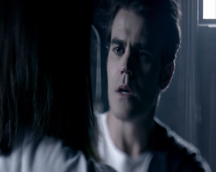 VampireDiaries-dot-nl_VampireDiaries-8x06DetouredOnSomeRandomBackwoodsPathToHell1098.jpg