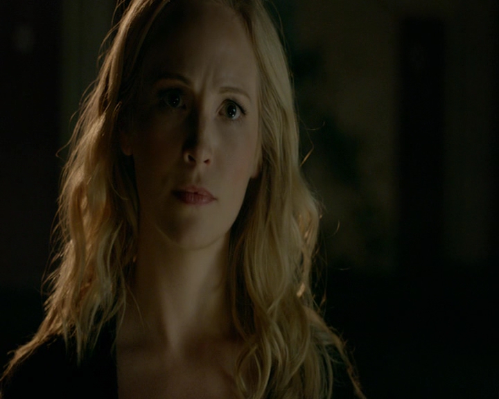 VampireDiaries-dot-nl_VampireDiaries-8x06DetouredOnSomeRandomBackwoodsPathToHell1284.jpg