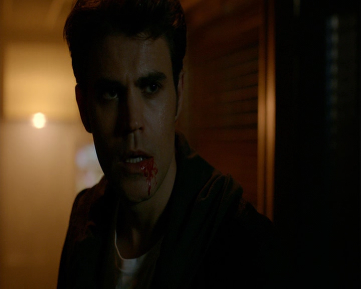 VampireDiaries-dot-nl_VampireDiaries-8x06DetouredOnSomeRandomBackwoodsPathToHell1431.jpg