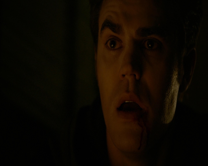 VampireDiaries-dot-nl_VampireDiaries-8x06DetouredOnSomeRandomBackwoodsPathToHell1561.jpg