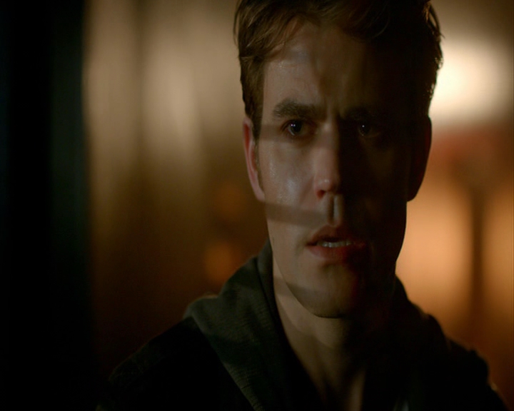 VampireDiaries-dot-nl_VampireDiaries-8x06DetouredOnSomeRandomBackwoodsPathToHell1567.jpg