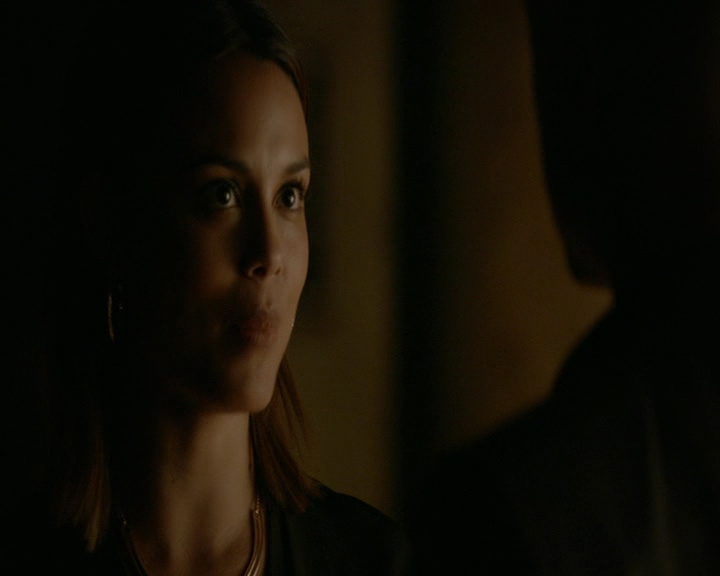 VampireDiaries-dot-nl_VampireDiaries-8x06DetouredOnSomeRandomBackwoodsPathToHell1623.jpg