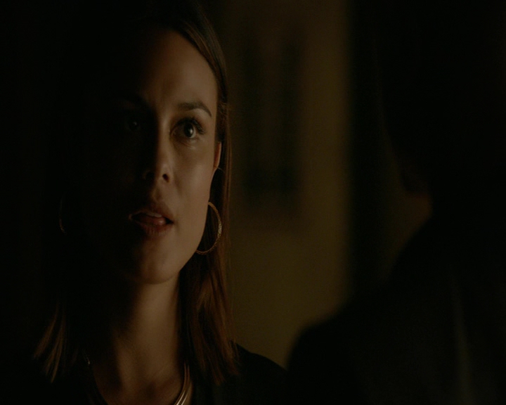 VampireDiaries-dot-nl_VampireDiaries-8x06DetouredOnSomeRandomBackwoodsPathToHell1624.jpg