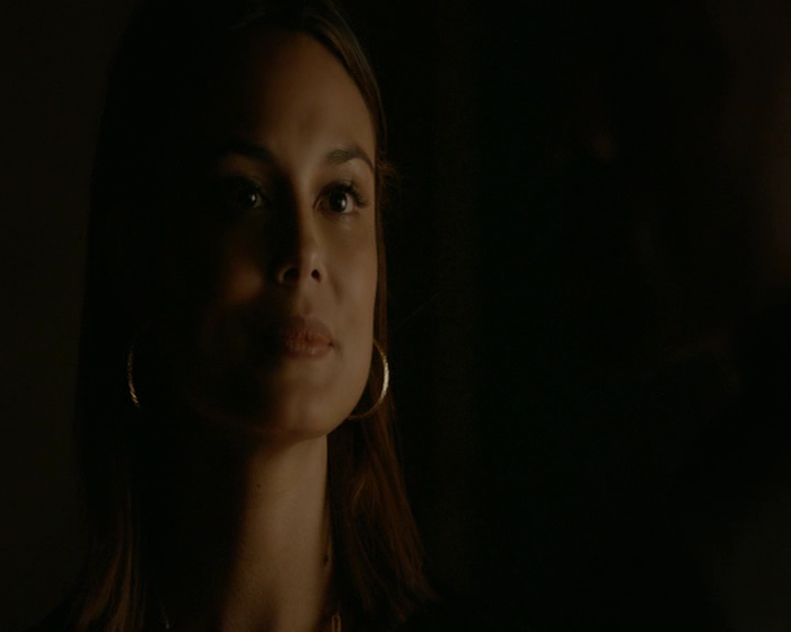 VampireDiaries-dot-nl_VampireDiaries-8x06DetouredOnSomeRandomBackwoodsPathToHell1642.jpg