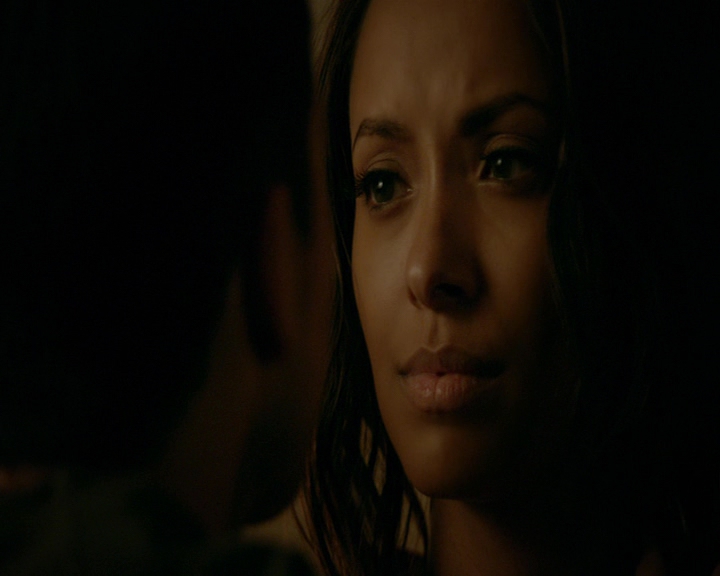 VampireDiaries-dot-nl_VampireDiaries-8x06DetouredOnSomeRandomBackwoodsPathToHell1804.jpg