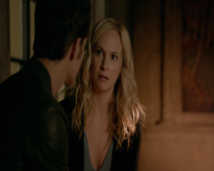 VampireDiaries-dot-nl_VampireDiaries-8x06DetouredOnSomeRandomBackwoodsPathToHell2026.jpg