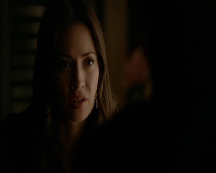 VampireDiaries-dot-nl_VampireDiaries-8x06DetouredOnSomeRandomBackwoodsPathToHell2095.jpg