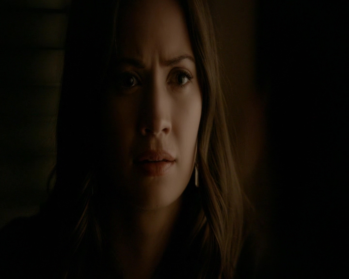 VampireDiaries-dot-nl_VampireDiaries-8x06DetouredOnSomeRandomBackwoodsPathToHell2113.jpg