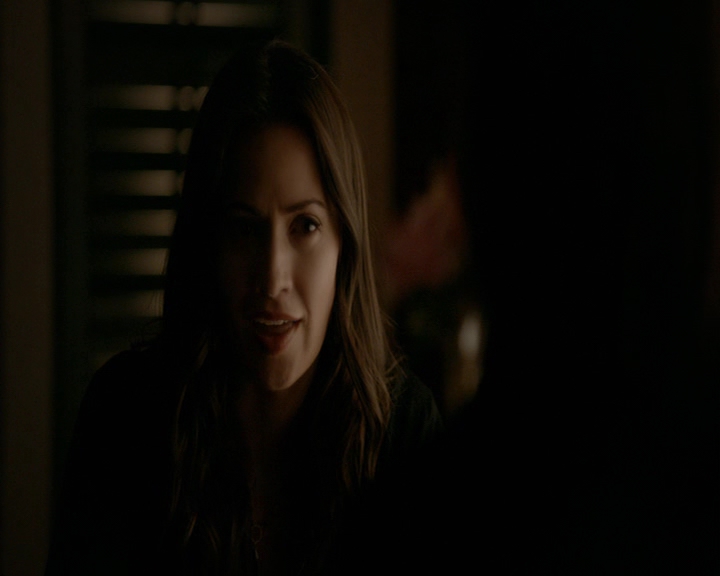 VampireDiaries-dot-nl_VampireDiaries-8x06DetouredOnSomeRandomBackwoodsPathToHell2123.jpg