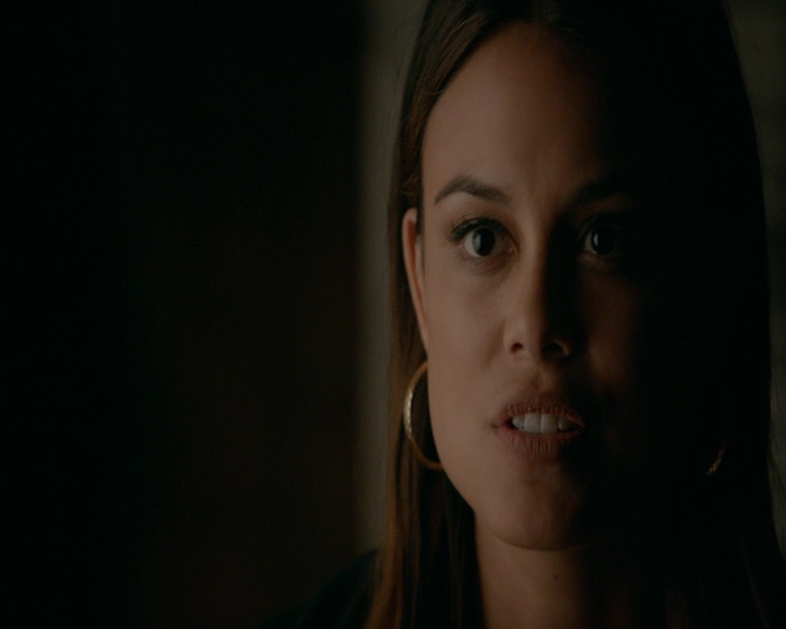 VampireDiaries-dot-nl_VampireDiaries-8x06DetouredOnSomeRandomBackwoodsPathToHell2152.jpg