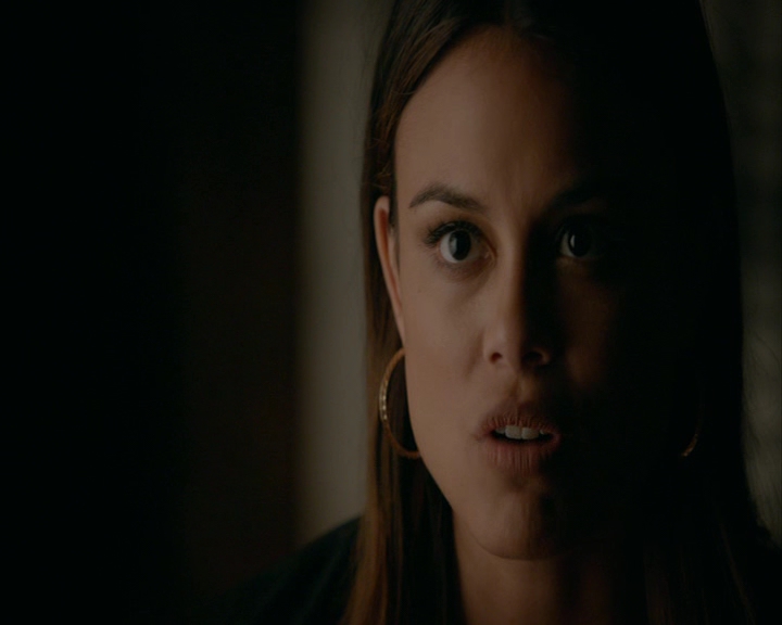 VampireDiaries-dot-nl_VampireDiaries-8x06DetouredOnSomeRandomBackwoodsPathToHell2155.jpg