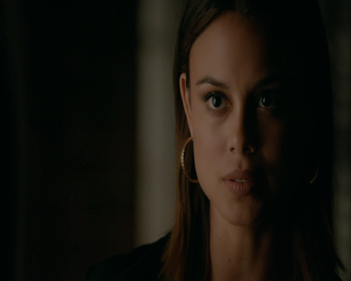 VampireDiaries-dot-nl_VampireDiaries-8x06DetouredOnSomeRandomBackwoodsPathToHell2168.jpg