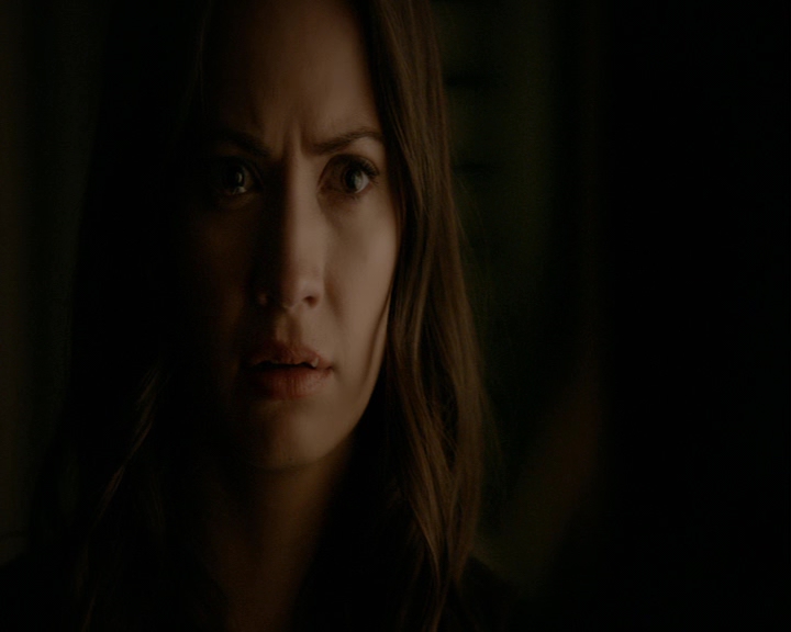 VampireDiaries-dot-nl_VampireDiaries-8x06DetouredOnSomeRandomBackwoodsPathToHell2170.jpg