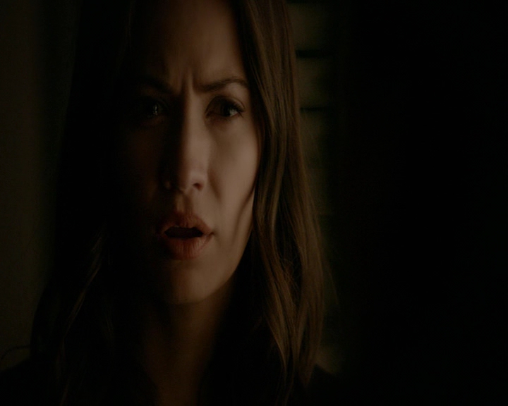 VampireDiaries-dot-nl_VampireDiaries-8x06DetouredOnSomeRandomBackwoodsPathToHell2172.jpg