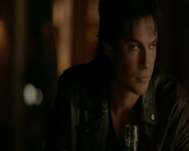 VampireDiaries-dot-nl_VampireDiaries-8x06DetouredOnSomeRandomBackwoodsPathToHell2246.jpg