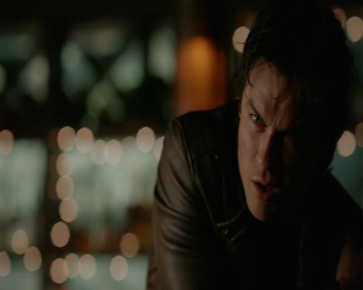 VampireDiaries-dot-nl_VampireDiaries-8x06DetouredOnSomeRandomBackwoodsPathToHell2266.jpg