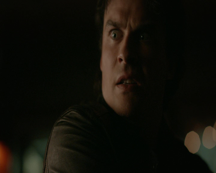 VampireDiaries-dot-nl_VampireDiaries-8x06DetouredOnSomeRandomBackwoodsPathToHell2271.jpg