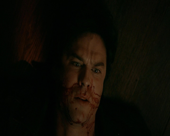 VampireDiaries-dot-nl_VampireDiaries-8x06DetouredOnSomeRandomBackwoodsPathToHell2342.jpg