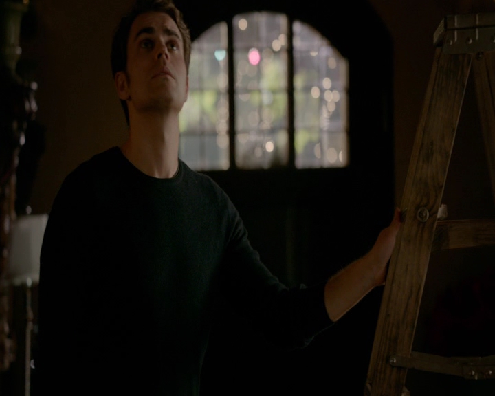 VampireDiaries-dot-nl_VVampireDiaries-dot-nl_VampireDiaries-8x07TheNextTimeIHurtSomebodyItCouldBeYou0117.jpg