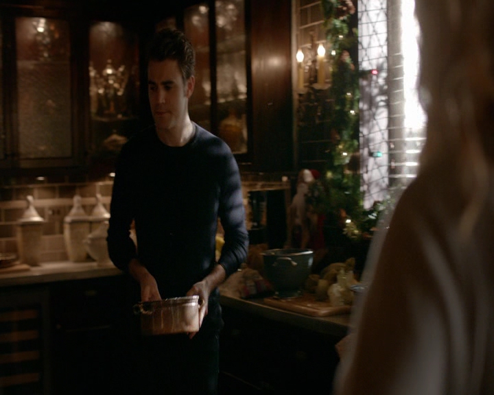 VampireDiaries-dot-nl_VVampireDiaries-dot-nl_VampireDiaries-8x07TheNextTimeIHurtSomebodyItCouldBeYou0134.jpg