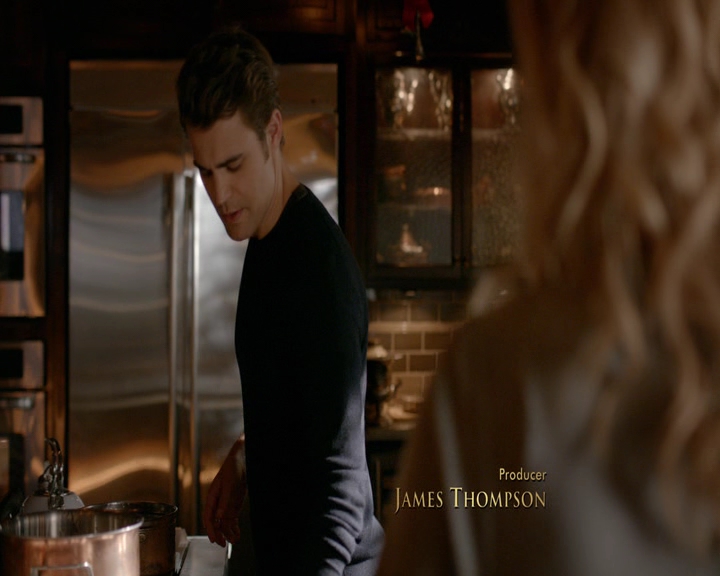 VampireDiaries-dot-nl_VVampireDiaries-dot-nl_VampireDiaries-8x07TheNextTimeIHurtSomebodyItCouldBeYou0136.jpg