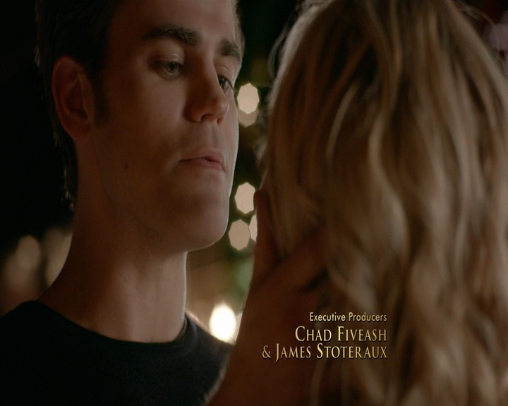 VampireDiaries-dot-nl_VVampireDiaries-dot-nl_VampireDiaries-8x07TheNextTimeIHurtSomebodyItCouldBeYou0150.jpg