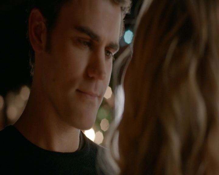 VampireDiaries-dot-nl_VVampireDiaries-dot-nl_VampireDiaries-8x07TheNextTimeIHurtSomebodyItCouldBeYou0157.jpg