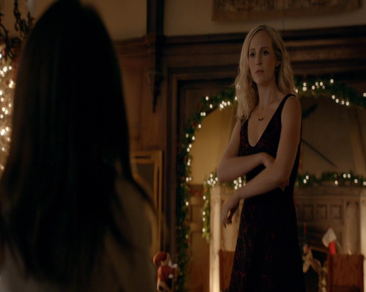 VampireDiaries-dot-nl_VVampireDiaries-dot-nl_VampireDiaries-8x07TheNextTimeIHurtSomebodyItCouldBeYou0188.jpg