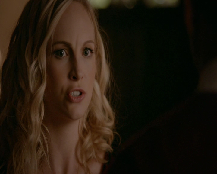 VampireDiaries-dot-nl_VVampireDiaries-dot-nl_VampireDiaries-8x07TheNextTimeIHurtSomebodyItCouldBeYou0212.jpg