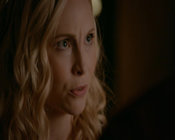 VampireDiaries-dot-nl_VVampireDiaries-dot-nl_VampireDiaries-8x07TheNextTimeIHurtSomebodyItCouldBeYou0218.jpg