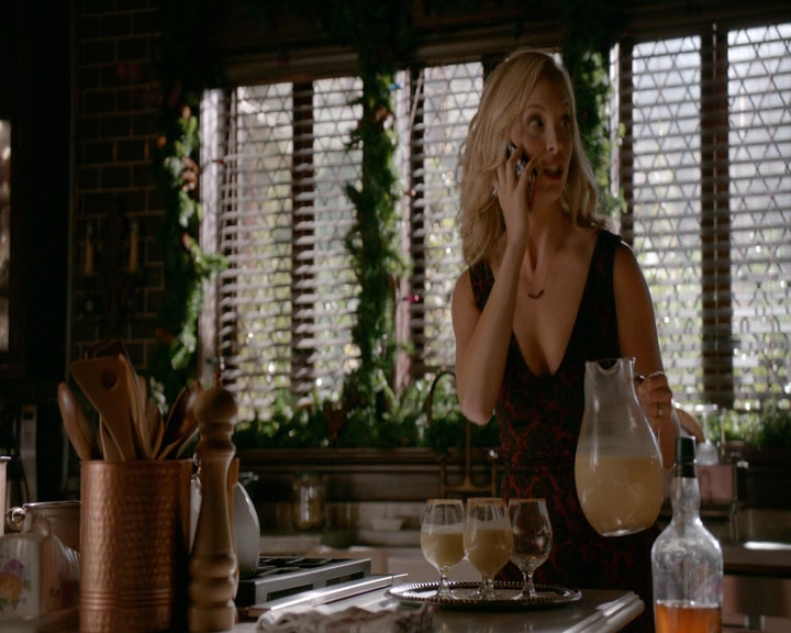 VampireDiaries-dot-nl_VVampireDiaries-dot-nl_VampireDiaries-8x07TheNextTimeIHurtSomebodyItCouldBeYou0279.jpg